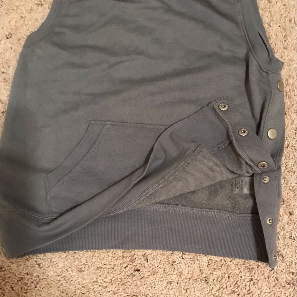 Shirt and skirt set - Picture 11 of 12